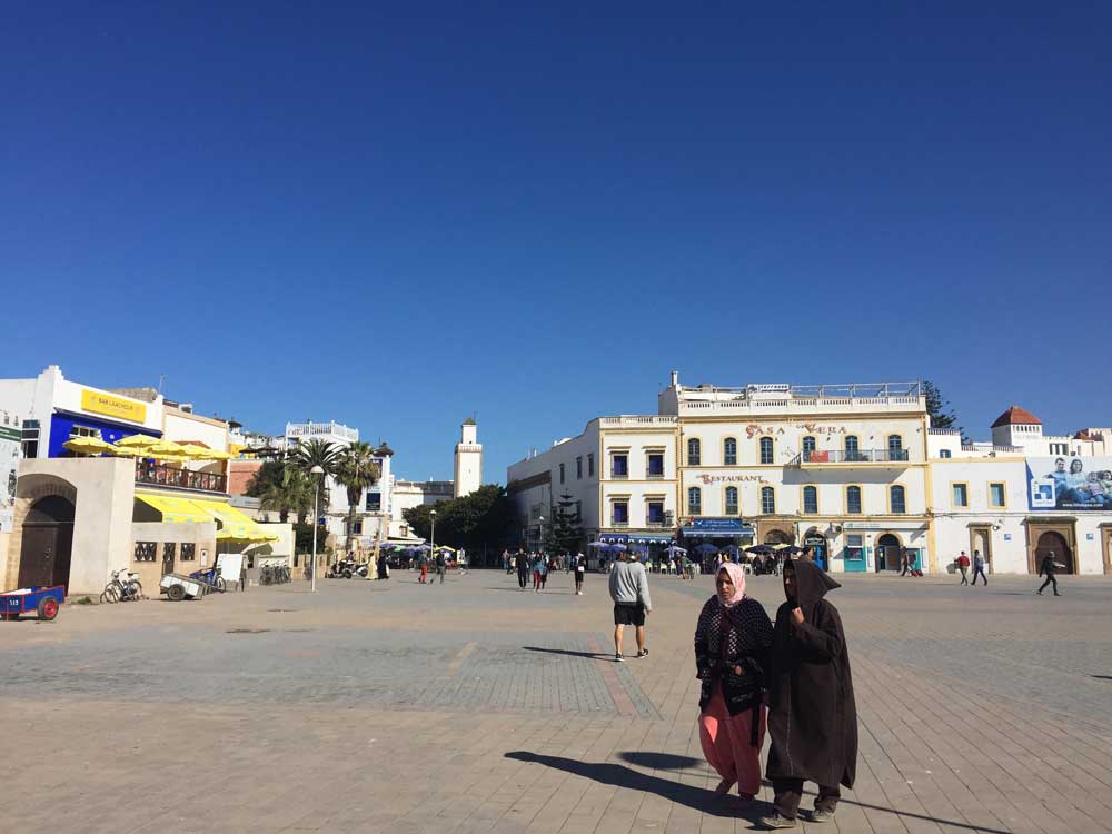 Großer Platz vor dem Fischerhafen in Essaouira